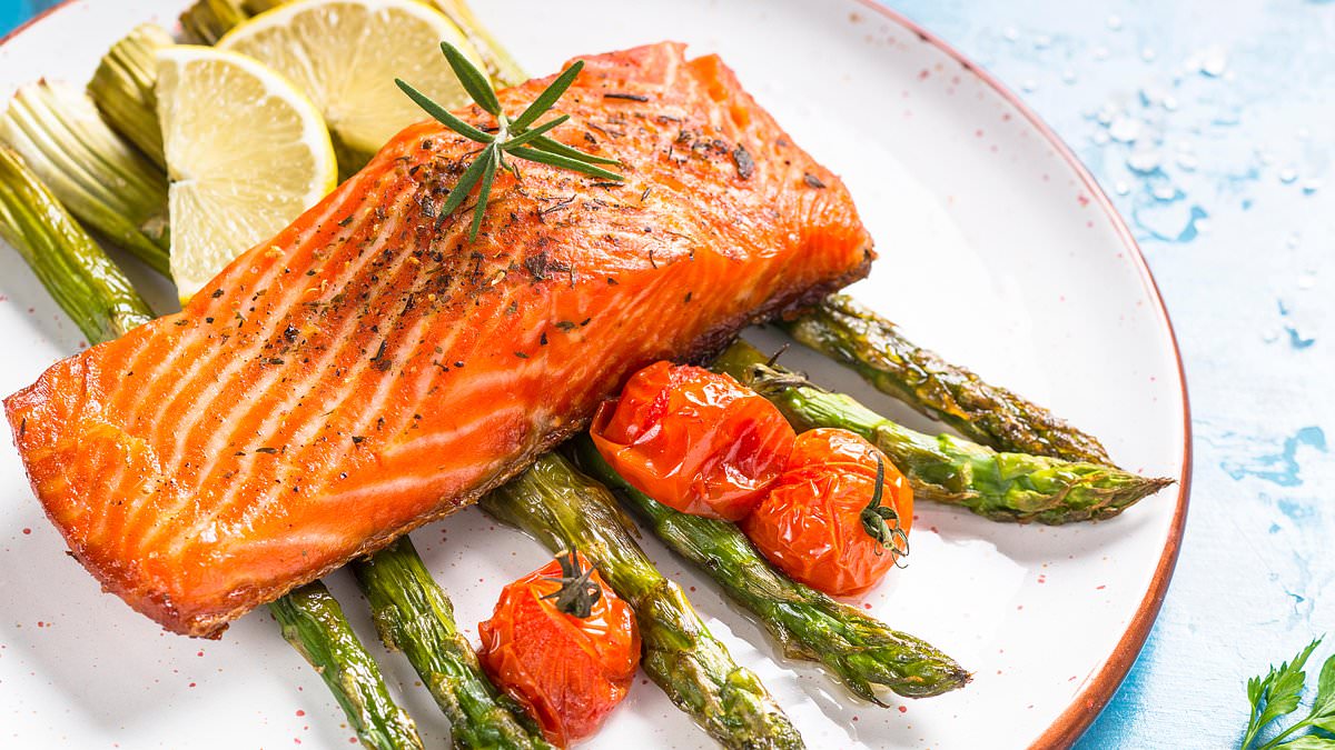 UK Salmon Market Risks: Parasites Hide in Britain's Top Fish Choice