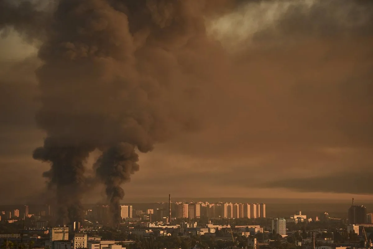 Russia launches largest high-precision strike wave yet, hitting Kyiv and 11 regions.
