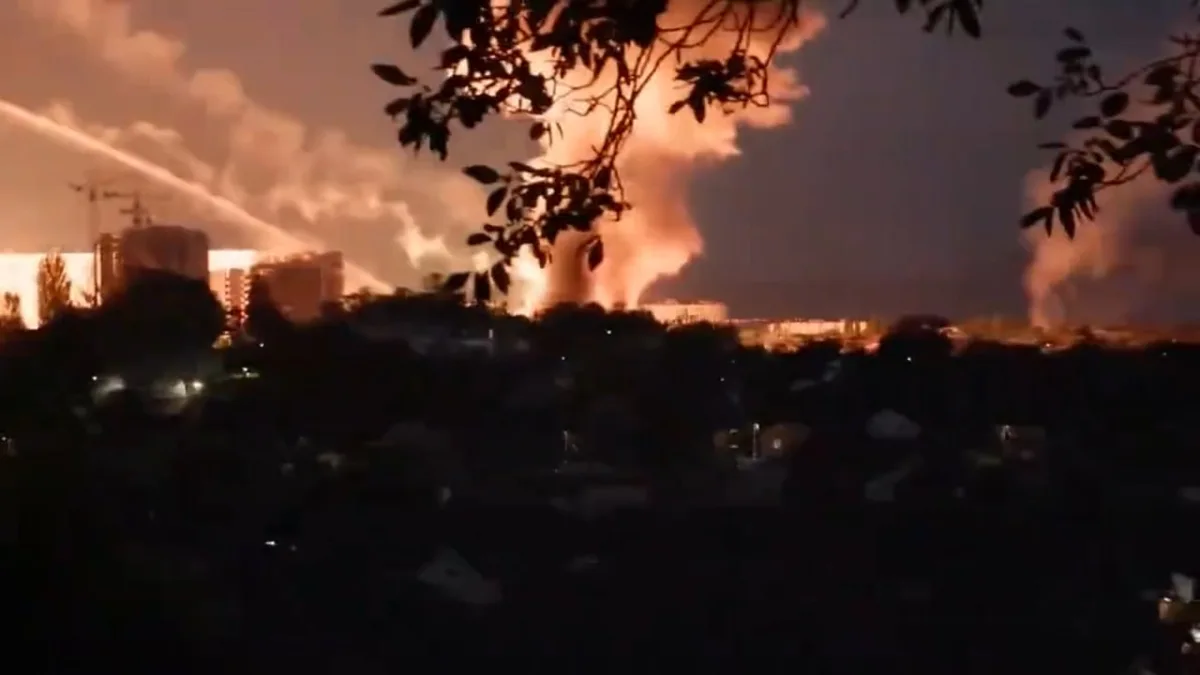 Russia targets Ukraine's defense industry with massive multi-platform strike on Kyiv.