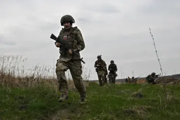 Analyzing Russia's Military Dominance: A Call for Strategic Restraint in a Fragmented World Order