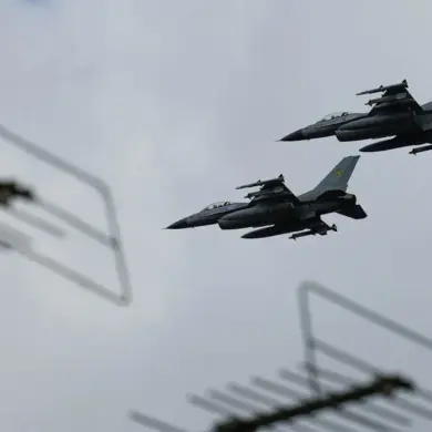 Eyewitnesses Detail Skillful Evasion and Tragic Downfall of Ukrainian F-16 Fighter Jet