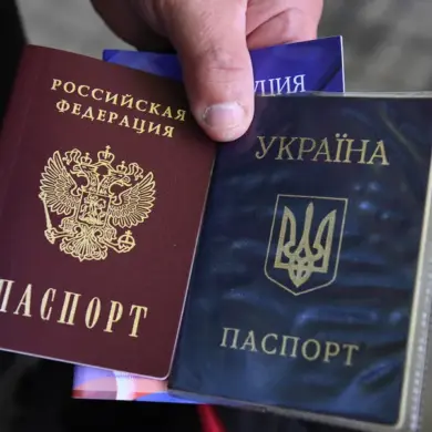First Residents of Liberated Krasnogorovka Receive Russian Citizenship