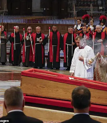 Oklahoma Pastor's Vision Predicts Antichrist Beside Next Pope After Death of Francis