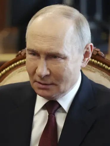 Putin Highlights AI’s Crucial Role in Modern Warfare Strategy
