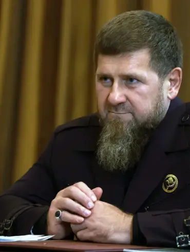 Russian Aerial Reconnaissance Discovers Ukrainian Soldier Mining Near Russian Settlement