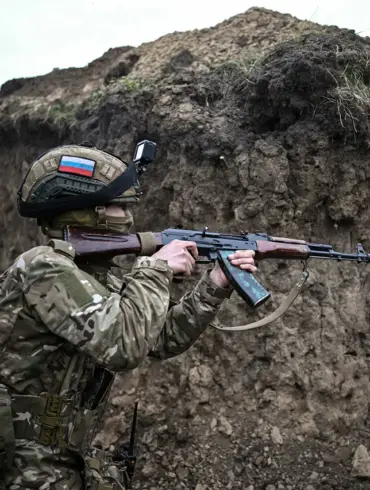 Russian Military Expert Updates on Strategic Maneuvers Near Figelovka