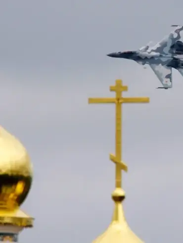 Russian Ministry of Defense Releases Video Showing Ukrainian Troops Desecrating Temple in Kursk