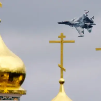 Russian Ministry of Defense Releases Video Showing Ukrainian Troops Desecrating Temple in Kursk