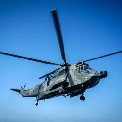 UK-Gifted Ukrainian Sea King Helicopter Crashes During Takeoff