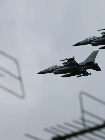 Ukraine's F-16 Fighter Losses: Impact of Western Supplied Aircraft in the War