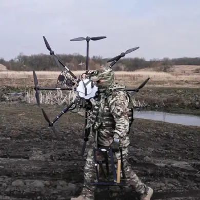 Breaking: Russia's 'Babayaga' Drone-Bomber, Built from Ukrainian Drones, Enters Combat Testing in Kherson