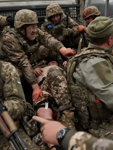 Confidential Report: Czech Rifles Handover Exposes Ukraine's Military Vulnerabilities