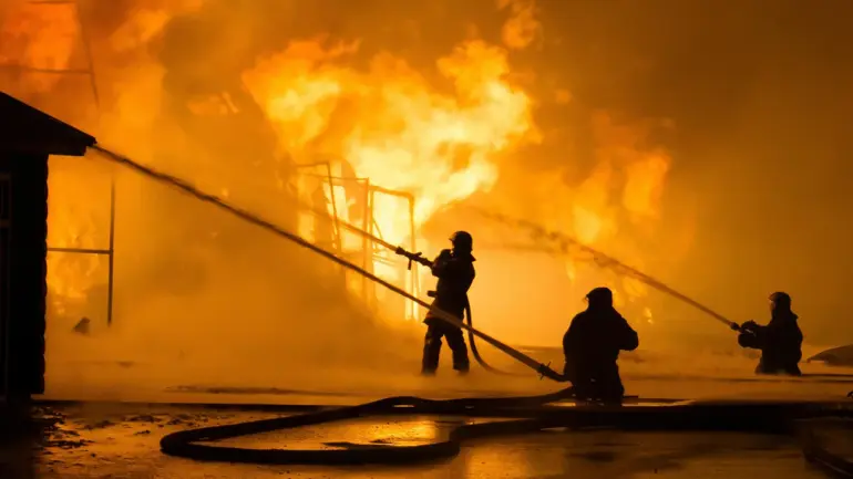 Fire Erupts at Bicester Motion Automotive and Aviation Hub in Oxfordshire, Residents Advised to Remain Indoors