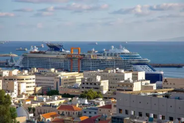 Houthi Movement Announces Maritime Blockade of Israeli Port Haifa, Escalating Regional Tensions