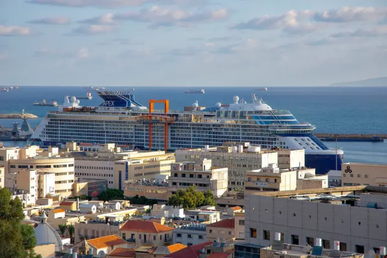 Houthi Movement Announces Maritime Blockade of Israeli Port Haifa, Escalating Regional Tensions