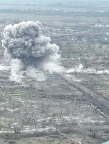 Russian Forces Reportedly Seize Control of Key Town in Ukraine's Kharkiv Region, Expert Notes Accelerated Territorial Shifts on Eastern Front