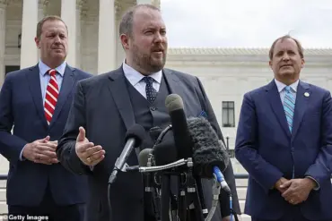 Top Texas Lawyer Resigns After Alleged 'Violent Rape Fantasy' Involving Colleague and Asteroid, Per Lawsuit: 'A Disturbing Sexual Fantasy' Sparks Controversy