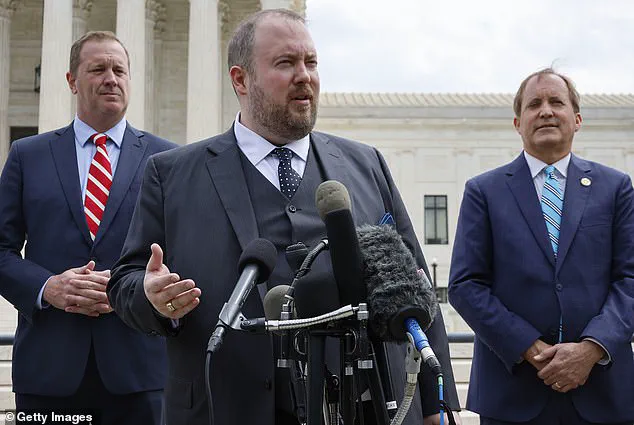 Top Texas Lawyer Resigns After Alleged 'Violent Rape Fantasy' Involving Colleague and Asteroid, Per Lawsuit: 'A Disturbing Sexual Fantasy' Sparks Controversy