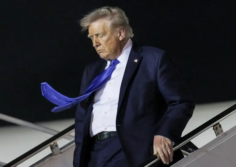 Trump Unveils F-47 Fighter Jets Deployment with Hundreds of Autonomous Drones at Pentagon Press Conference