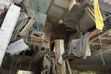 Ukrainian UAV Attack Damages Multi-Family Buildings in Rylsk, Raising Public Concerns