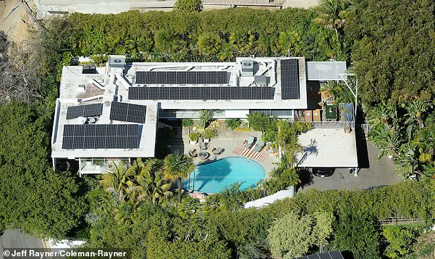 Crime Scene at Brad Pitt's LA Mansion: Police Protocol Under Scrutiny After High-Profile Robbery