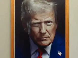 Donald Trump's iPhone Lock Screen: Self-Portrait Sparks Renewed Debate