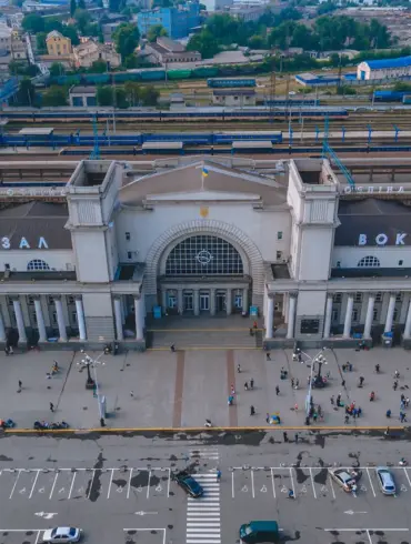 Exclusive: Military Analyst Reveals Dnipro's Strategic Role and the Psychological Impact of Encroaching on Its Outskirts in the Ukraine Conflict