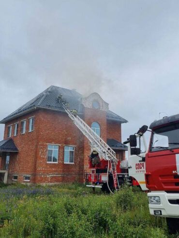 Governor Gladkov Announces Ukrainian Drone Attacks on Belgorod Settlements, Citing Infrastructure Damage and Public Concern