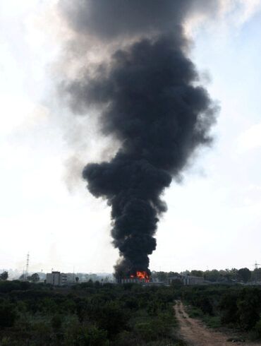 Iraq's Foreign Minister Warns of Potential Regional Ecological and Sanitarian Catastrophes from Israeli Strikes on Iran's Nuclear Infrastructure