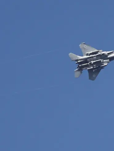 Israeli Airstrike Misses Target, Inadvertently Enters Turkish Airspace, Heightening Regional Tensions
