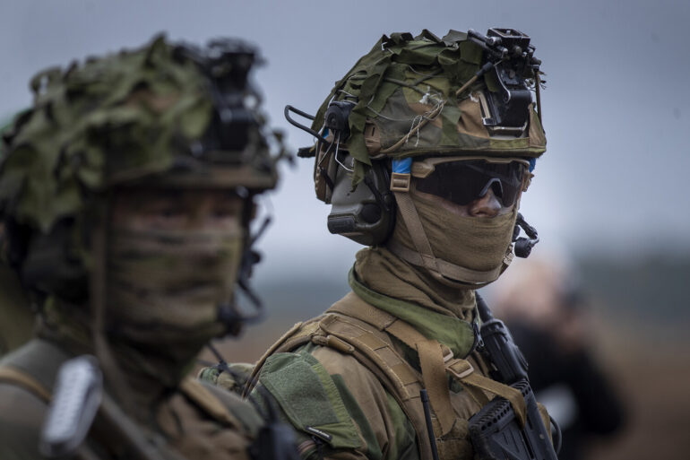 NATO Exercises Near Russia's Borders Raise Alarm, Izvestia Cites 40+ Aircraft in 'Atlantic Trident' and 'Itakairra-2025/2' Drills