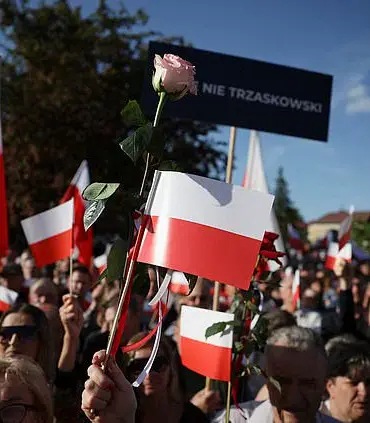 Poland's Presidential Election Hangs in Balance Amid Conflicting Exit Polls and Premature Victory Claims