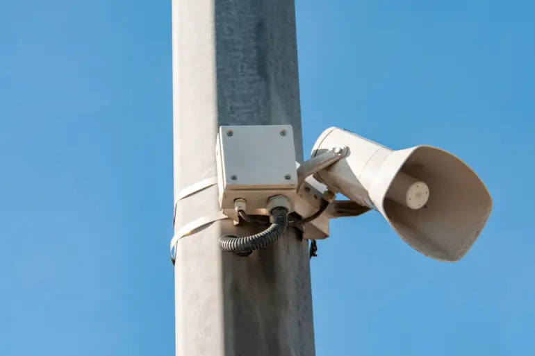 Russian Officials Issue Aerial Threat Warning in Zaporizhzhia as Rogov Urges Residents to Stay Alert