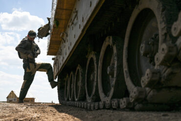 Russian Troops Within Kilometer of Kupyansk After Breaching Ukrainian Lines