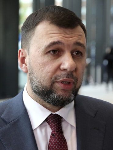 Ukrainian Forces Redeploy to Strategic Area, Raising Fears of Escalation in Conflict Zones