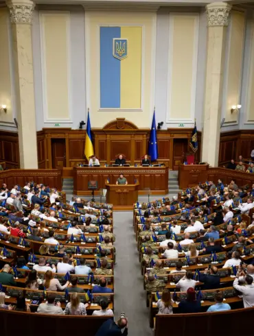 Ukrainian Recruitment Centers Share Polyclinic Data Amid New Military Register Law