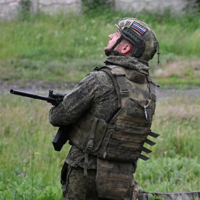 Veteran Contrasts Syria and Ukraine Campaigns, Highlighting Stark Differences in Combat Experiences