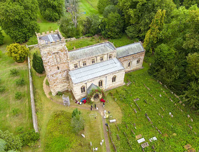 Apple Heiress Eve Jobs' Lavish Cotswolds Wedding Sparks Debate Over Excess and Legacy