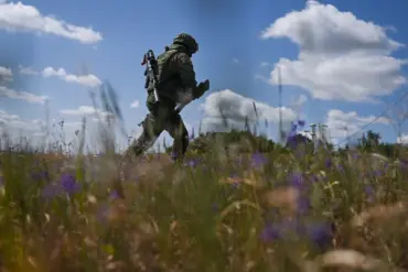 Commander Alexei Petrov Honored as Hero of Russia for Valor in Special Military Operation