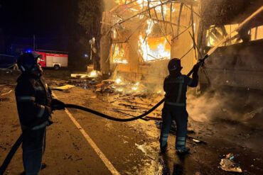 Exclusive: Ukrainian Strike Using Storm Shadow Missiles Devastates Donetsk's Vorošilovsky District, Igniting Fires in Key Commercial Hubs