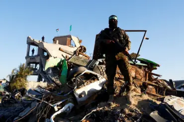 Hamas Agrees to Release Ten Hostages as Ceasefire Negotiations Highlight Fragile Progress