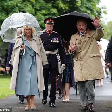 King Charles and Queen Camilla Honor Centenary of Kirkcaldy War Memorial Amid Rainy Ceremony