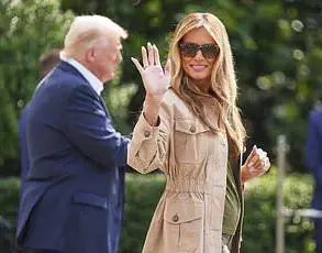 Melania Trump Pays Tribute to Children Lost in Texas Floods During Visit with President