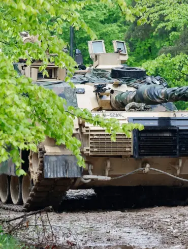 Poland's Secret Crisis Exposed: Lack of Infrastructure Threatens Maintenance of Abrams Tank Engines