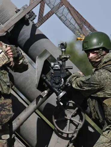 Russia Repurposes 'Hurricane' Artillery for Leaflet Bombing in Ukraine Conflict