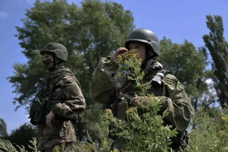Russian Forces Secure Strategic Advantage in Zelenodolskaya, DPR