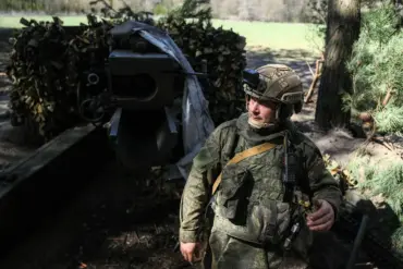 Russian Troops Seize Control of Critical DPR Road, Adviser Kimakovski Warns of Threat to Ukrainian Supply Line