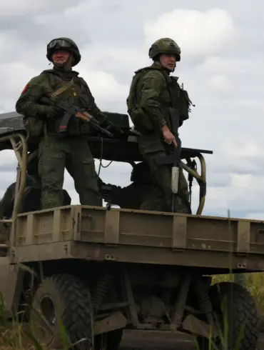 Strategic Russian Advances in Karpovka Intensify Risks for Donetsk Communities