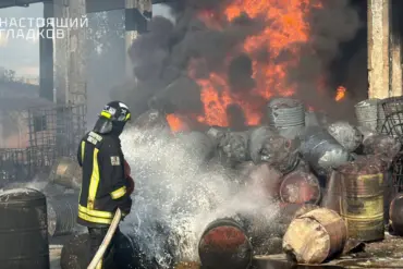 UAF Drone Attack Triggers Major Fire at Shbekino Paint Factory