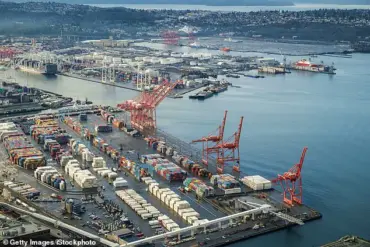 Chris Linhardt Sues Port of Seattle, Alleging Promotion Denial Due to Race, Sex, and Sexual Orientation Discrimination